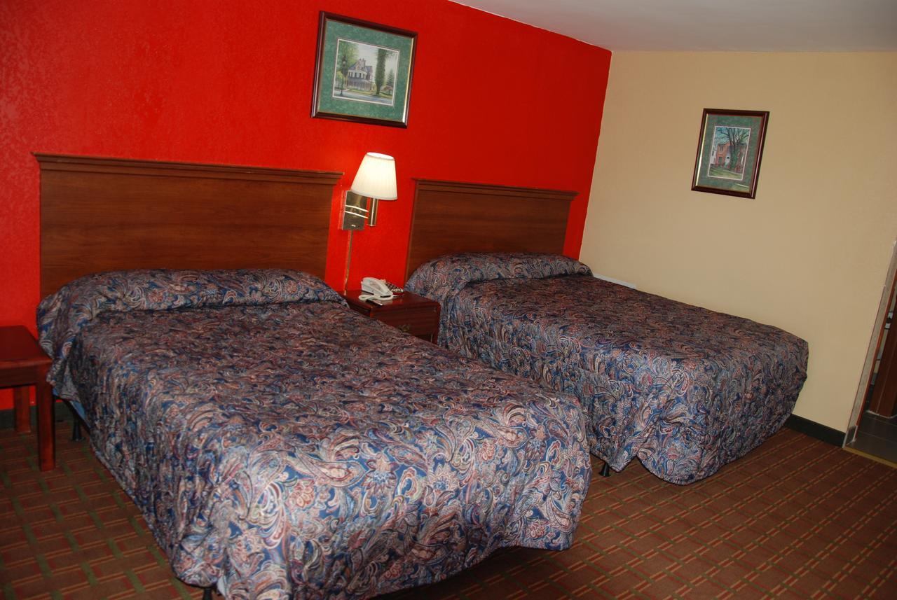 Mount Laurel Motel เฮเซิลตัน ภายนอก รูปภาพ