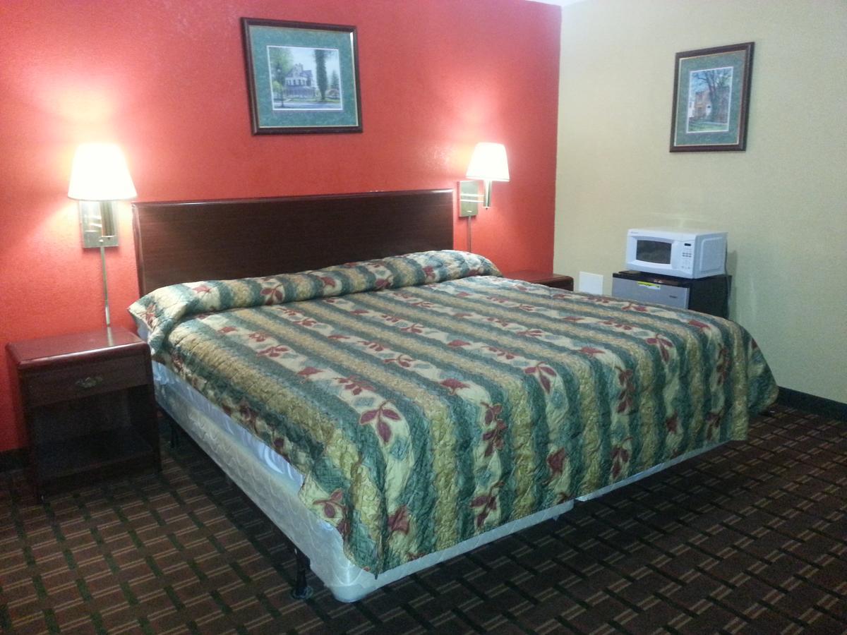 Mount Laurel Motel เฮเซิลตัน ภายนอก รูปภาพ