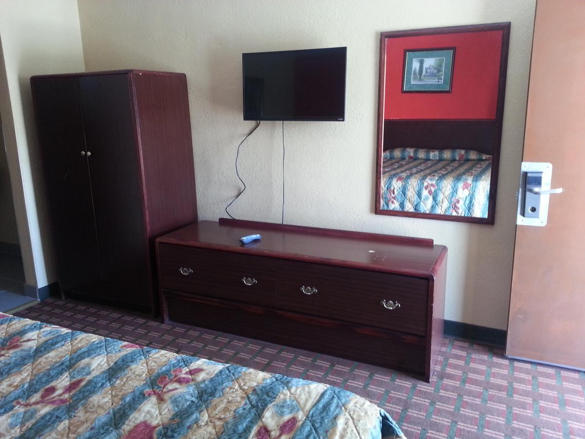 Mount Laurel Motel เฮเซิลตัน ภายนอก รูปภาพ